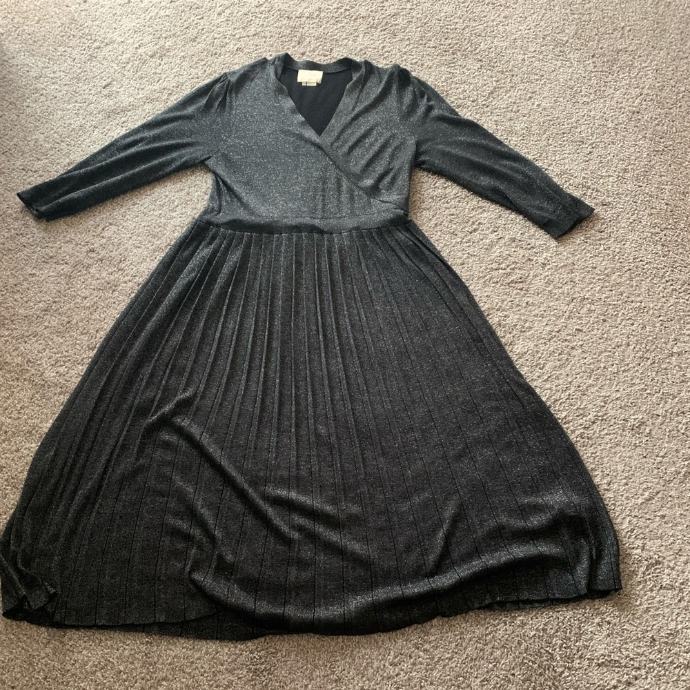 Authentic Kate Spade ♠️ Glitter sweater dress - Picture 2 of 11